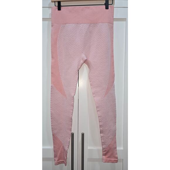 Pink 2-Piece Athletic Set – Size Large - Picture 12 of 16
